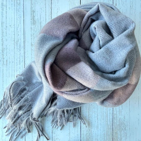 Grace Geometric Blanket Scarf - Lavender